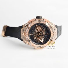 Đồng hồ Hublot Big Bang Sang Bleu II King Gold Pave 45mm