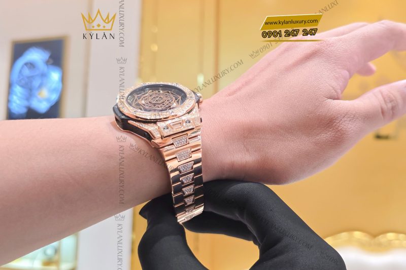 Đồng hồ Hublot Big Bang Sang Bleu King Gold Pave custom dây LDH 39mm