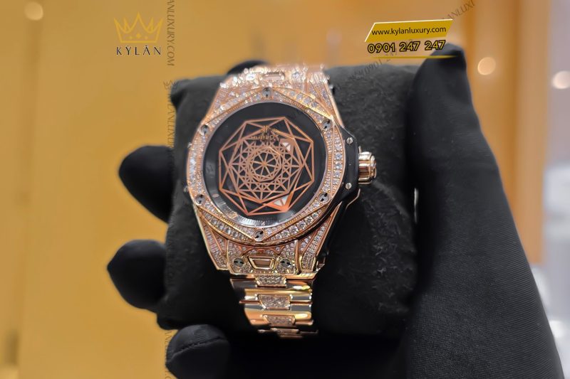 Đồng hồ Hublot Big Bang Sang Bleu King Gold Pave custom dây LDH 39mm