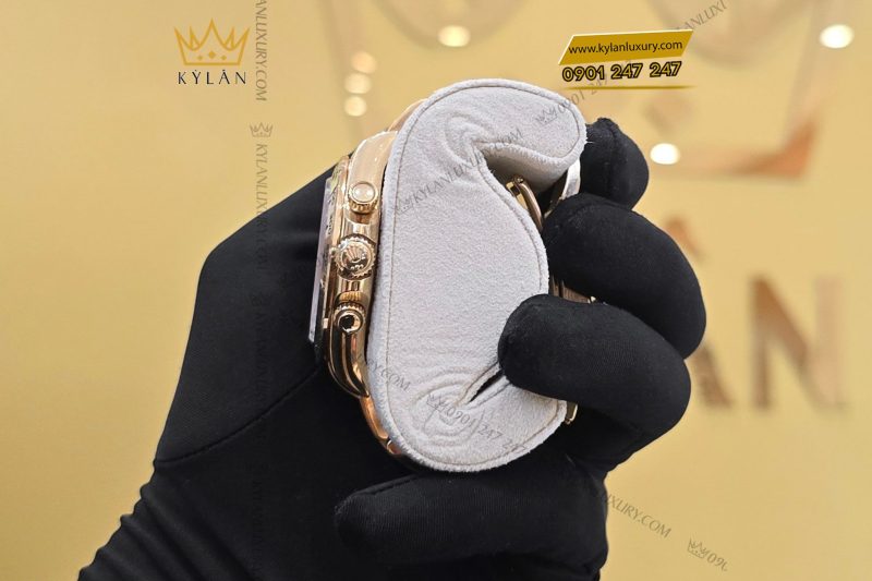 Đồng hồ Rolex Cosmograph Daytona 40 126508-0002 mặt đen vàng Champagne