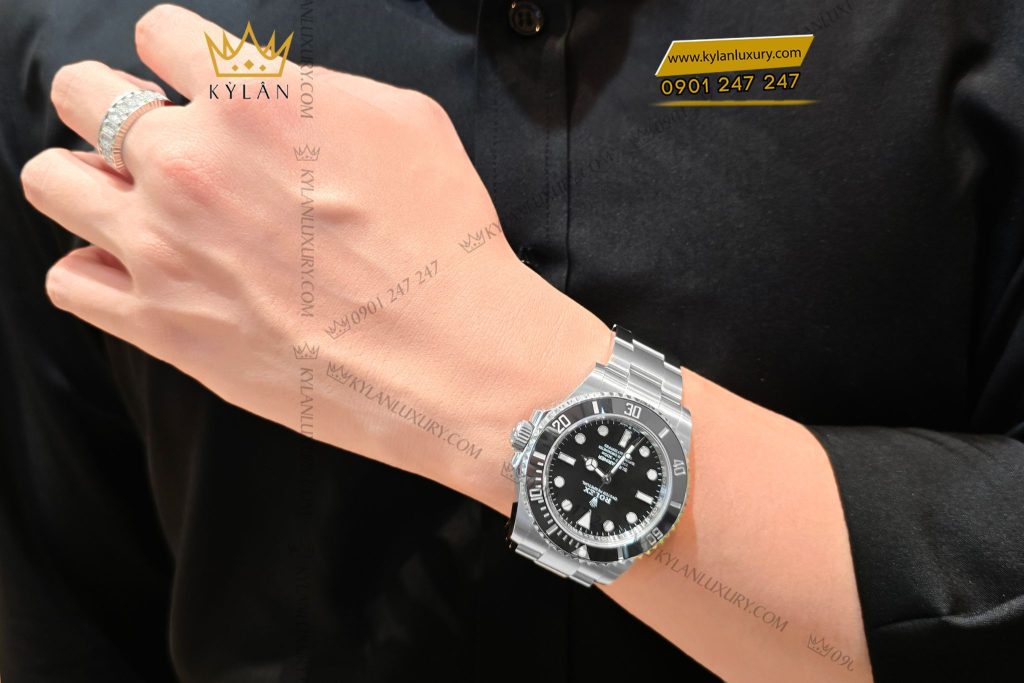 Kỳ Lân Luxury Dong ho Rolex Submariner 124060 0001 mat so den 16 Đồng hồ Rolex Submariner 124060-0001 mặt số đen