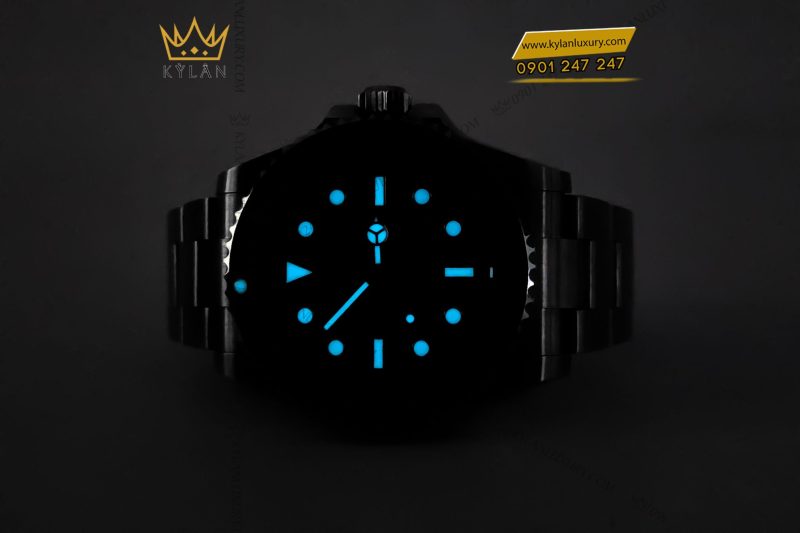 Đồng hồ Rolex Submariner 124060-0001 mặt số đen