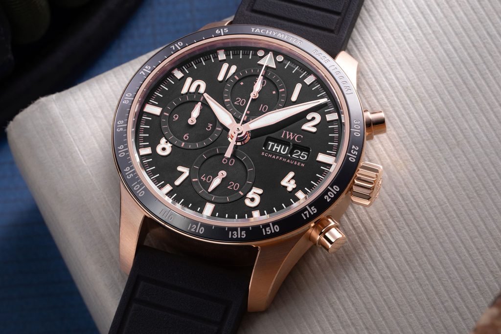 Những chiếc đồng hồ IWC 2025 6 Kỳ Lân Luxury Pilots Watch Performance Chronograph 41 Những chiếc đồng hồ IWC 2025