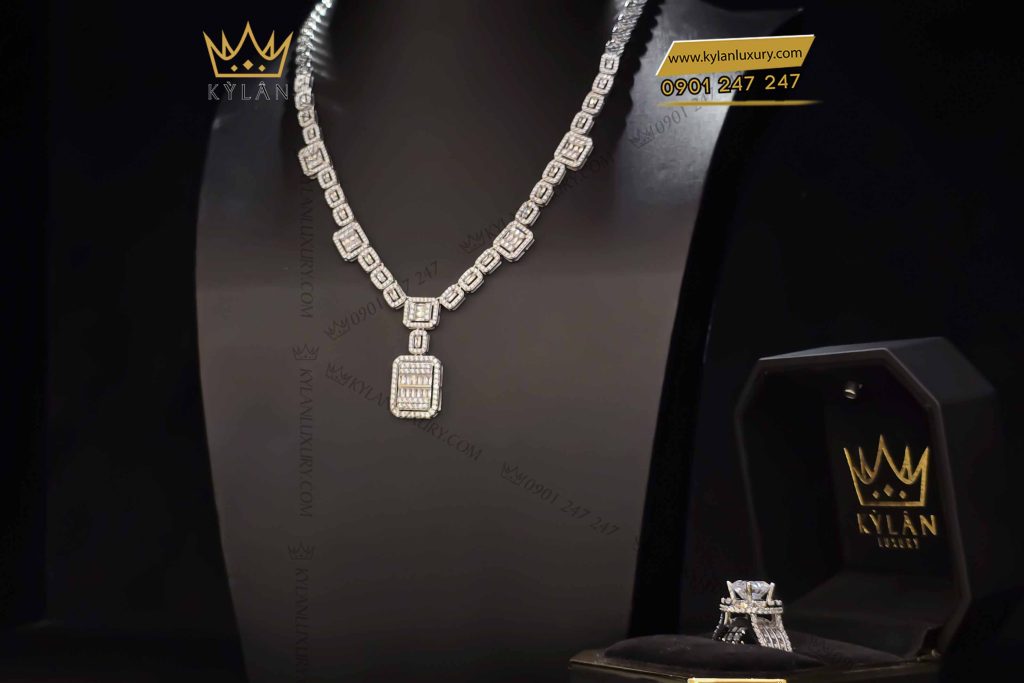 Kỳ Lân Luxury day chuyen nu vang trang nguyen khoi au750 dinh kim cuong 2 11 Dây chuyền nữ vàng trắng nguyên khối Au750 đính kim cương
