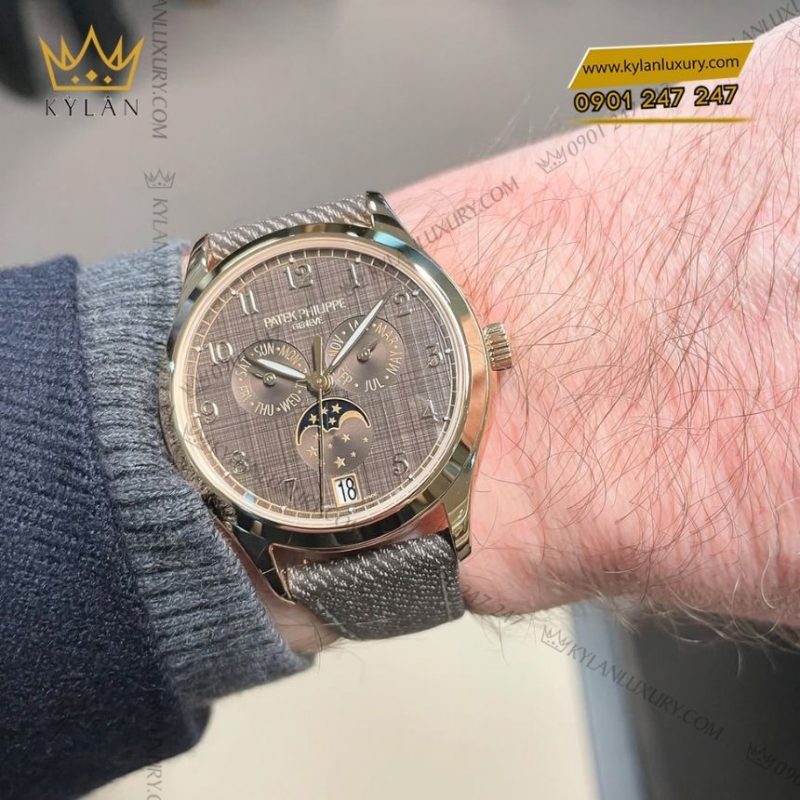 Đồng hồ Patek Philippe Complications 4946R-001 mặt nâu