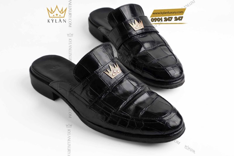 Giày da cá Alligator đính logo vương miện full kim cương