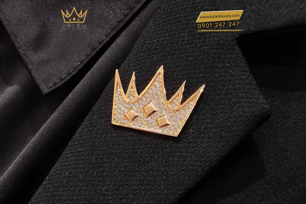 Kỳ Lân Luxury khuy cai ao vuong mien kylan vang nguyen khoi au750 dinh kim cuong 4 Khuy cài áo vương miện KyLan vàng nguyên khối Au750 đính kim cương