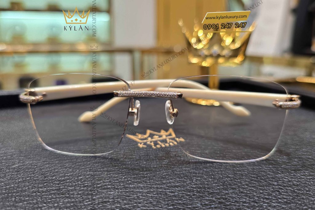 Kỳ Lân Luxury mat kinh vang nguyen khoi au750 dinh kim cuong 3 10 Mắt kính vàng nguyên khối Au750 đính kim cương