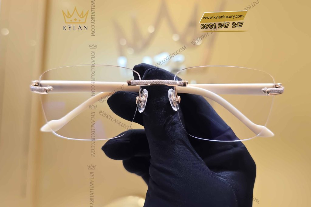 Kỳ Lân Luxury mat kinh vang nguyen khoi au750 dinh kim cuong 3 7 Mắt kính vàng nguyên khối Au750 đính kim cương