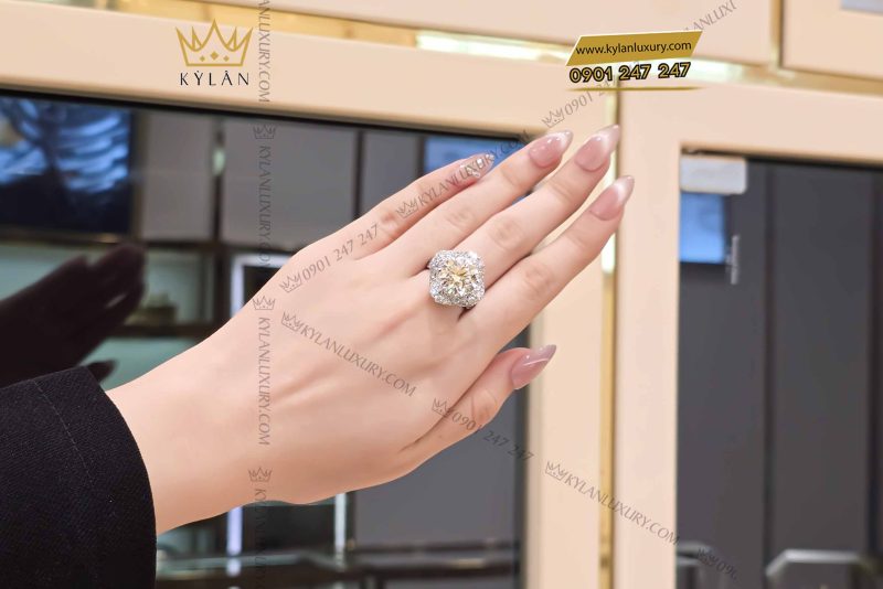 Nhẫn nữ vàng trắng nguyên khối Au750 đính viên chủ 12ly