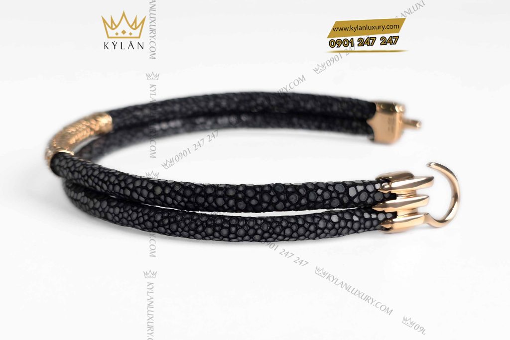 Kỳ Lân Luxury vong tay ca duoi vang nguyen khoi au750 dinh kim cuong 5 Vòng tay cá đuối vàng nguyên khối Au750 đính kim cương