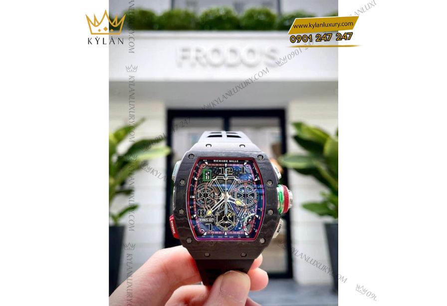 Richard Mille RM 11-03 đính hàng trăm viên kim cương Brilliant Cut thủ công tinh xảo trên mặt và viền đồng hồ