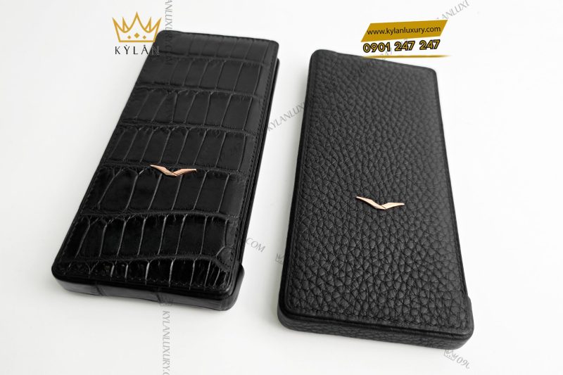 Bao da Vertu MetaVertu da cá sấu màu đen