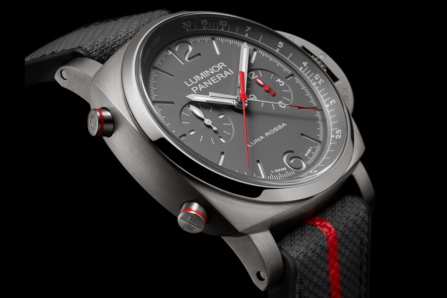 Kỳ Lân Luxury Dong ho Panerai Luna Rossa lay cam hung tu Americas Cup3 Đồng hồ Panerai Luna Rossa lấy cảm hứng từ America's Cup