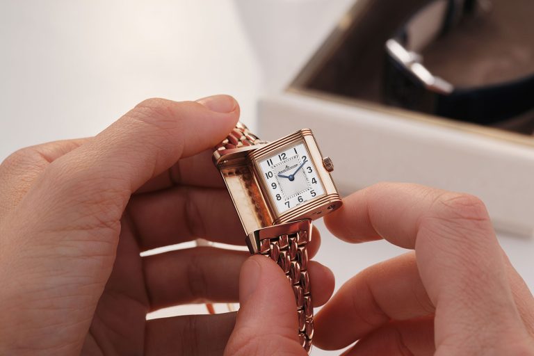 Kỳ Lân Luxury Jaeger LeCoultre Mang Atelier dAntoine Den Singapore 2 Jaeger-LeCoultre Mang Atelier d'Antoine đến Singapore