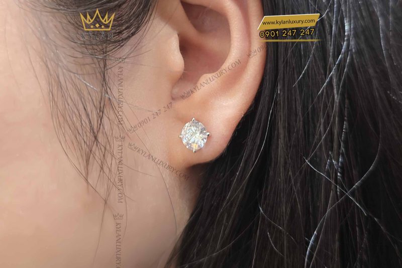 Bông tai vàng trắng nguyên khối Au750 đính viên chủ 7ly2