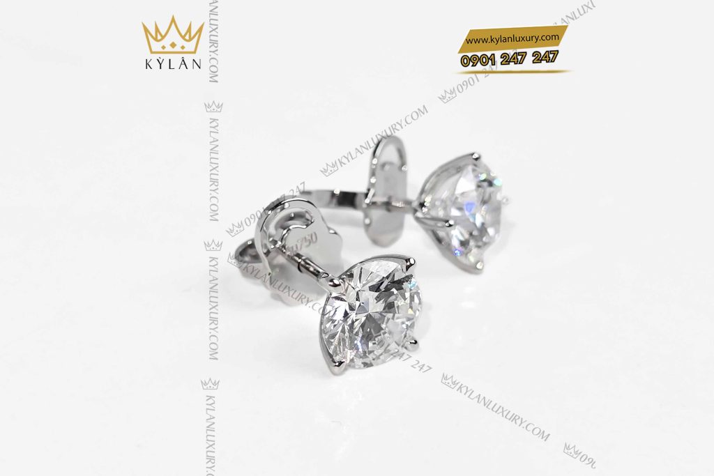 Kỳ Lân Luxury bong tai vang trang au750 dinh vien chu 7ly2 9 Bông tai vàng trắng nguyên khối Au750 đính viên chủ 7ly2