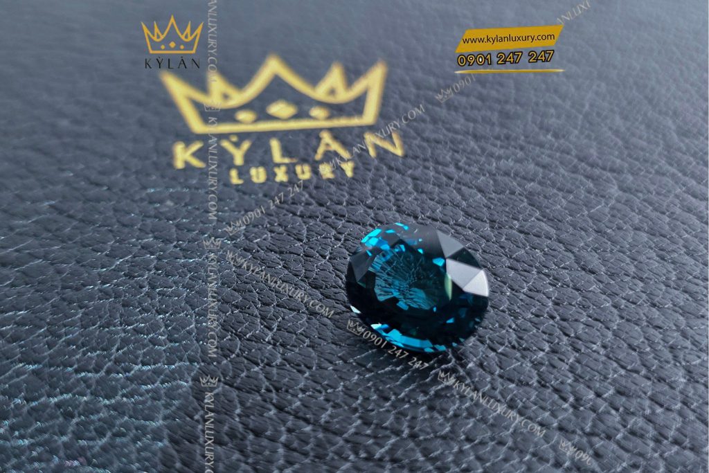 Kỳ Lân Luxury da quy xanh tham ocean depth 6 Đá Quý Xanh Thẳm