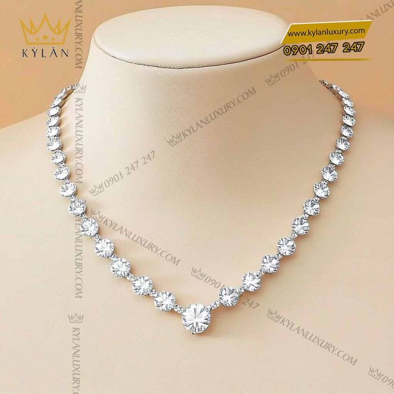 day-chuyen-seraphina-vang-nguyen-khoi-au750-dinh-kim-cuong (2)