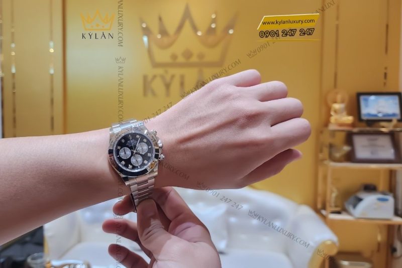 Đồng hồ Rolex Cosmograph Daytona 40 M126509-0002 vàng trắng mặt số đen