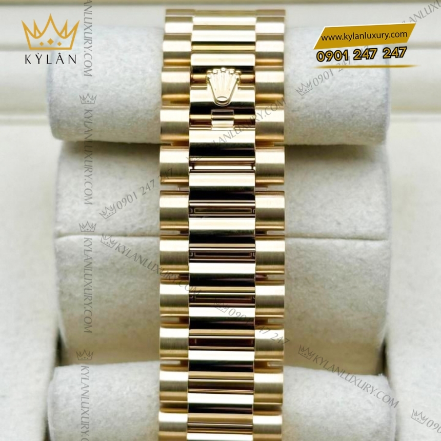 Kỳ Lân Luxury dong ho rolex day date 40 m228238 0042 vang kim 18ct voi mat so trang 2 Đồng hồ Rolex Day Date 40 mặt trắng cọc La Mã 228238-0042