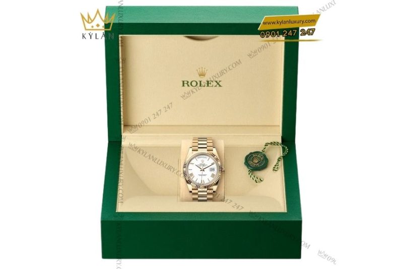 Đồng hồ Rolex Day-Date 40 M228238-0042 vàng kim 18ct với mặt số trắng
