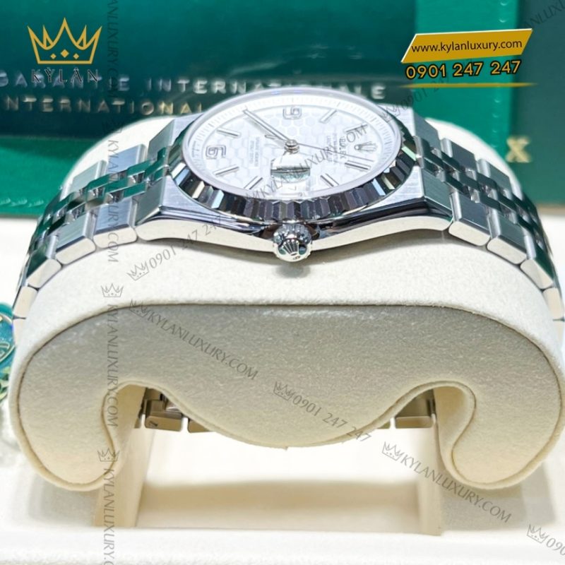 Đồng hồ Rolex Land Dweller 36 127234-0001 trắng họa tiết tổ ong
