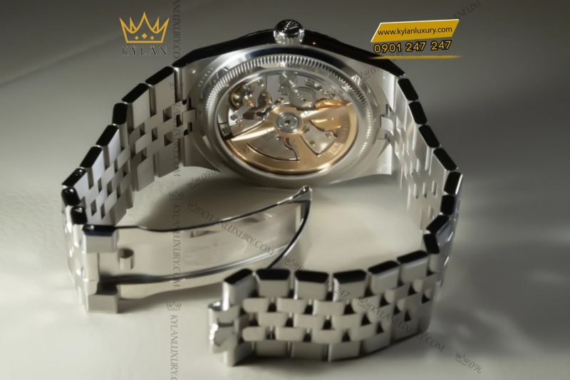 Đồng hồ Rolex Land-Dweller 40 M127336-0001 Bạch kim mặt xanh băng giá họa tiết tổ ong