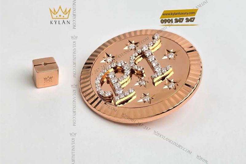 Khuy Áo PT Vàng Nguyên Khối Au750 Đính Kim Cương