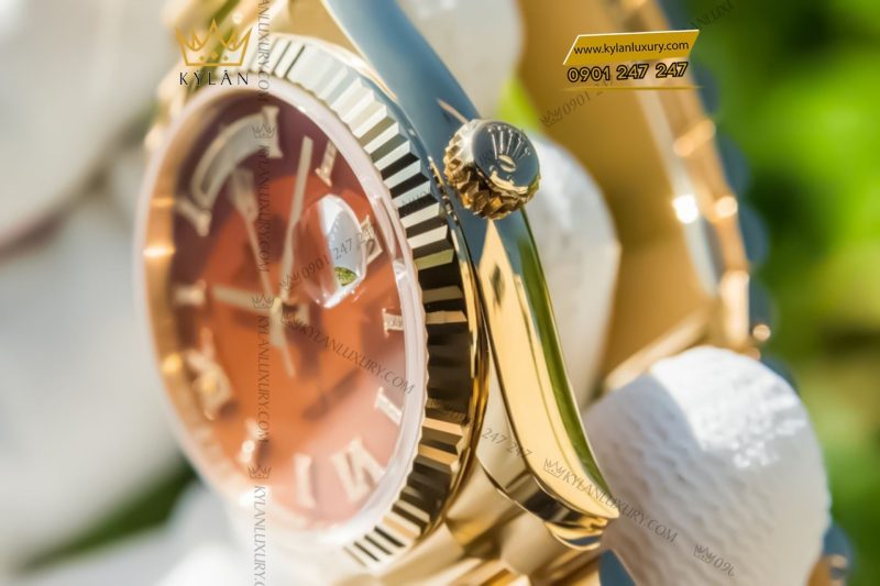 Đồng hồ Rolex Day-Date 36 128238-0088 mặt số đá Carnelian