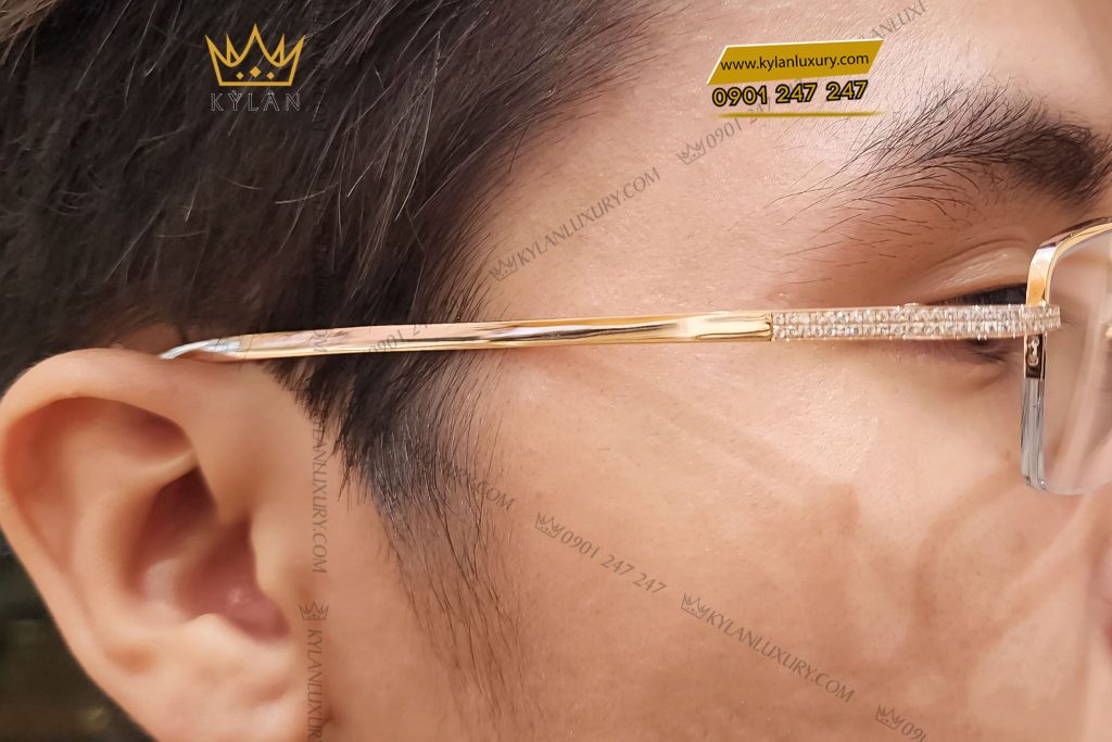 Kỳ Lân Luxury mat kinh vang hong nguyen khoi au750 4 Mắt kính vàng hồng nguyên khối Au750 đính kim cương