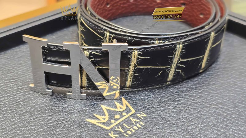 Mặt thắt lưng vàng trắng nguyên khối Au750 chữ HN