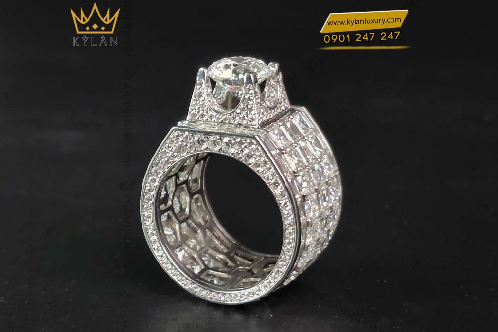 Kỳ Lân Luxury nhan nam vang trang au750 dinh da kim cuong 5 Nhẫn nam kim cương 9ly vàng trắng Au750 sang trọng