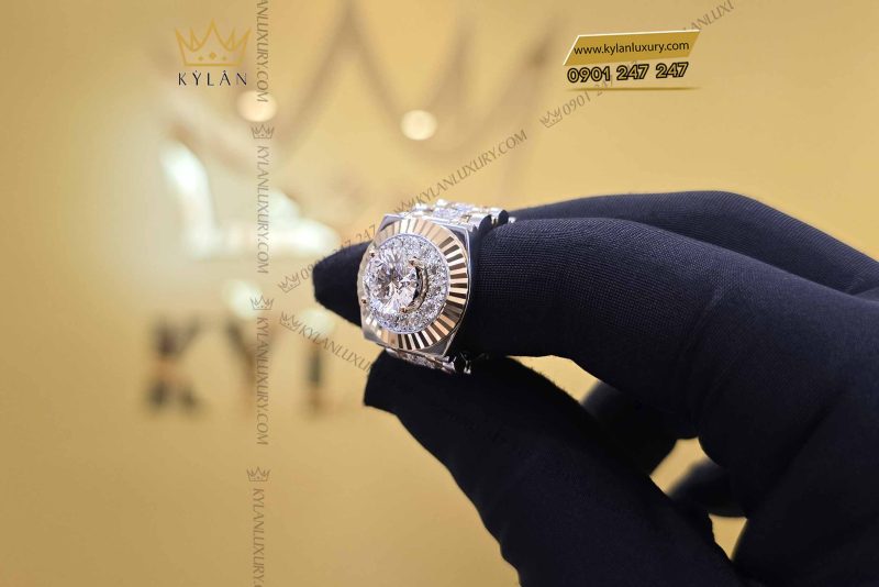 Nhẫn Rolex demi vàng nguyên khối Au750 đính viên chủ 8ly1