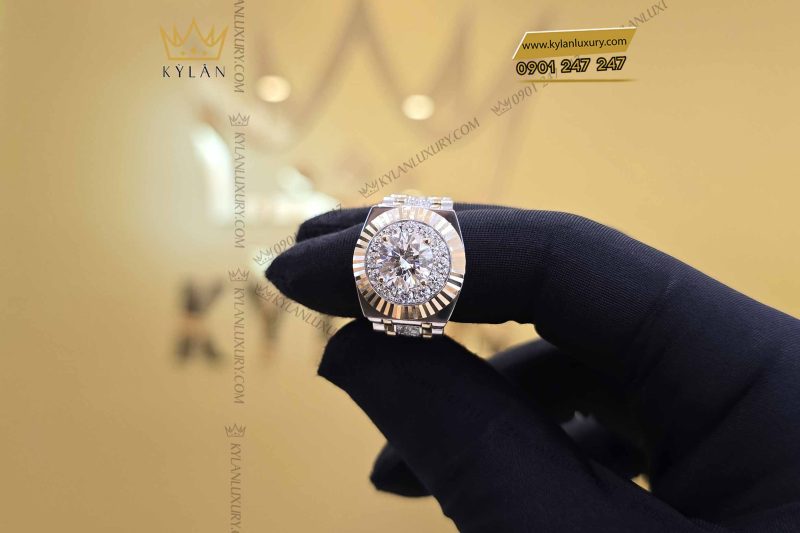 Nhẫn Rolex demi vàng nguyên khối Au750 đính viên chủ 8ly1