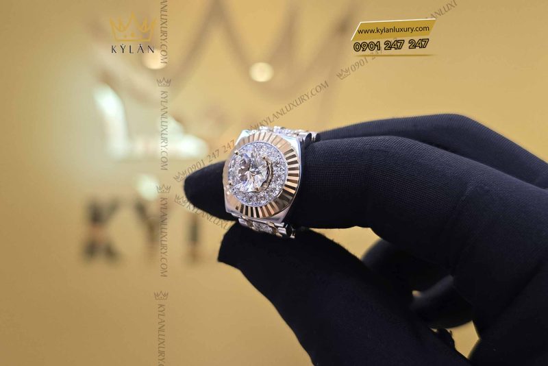 Nhẫn Rolex demi vàng nguyên khối Au750 đính viên chủ 8ly1