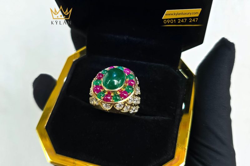Nhẫn vàng nguyên khối Au750 đính Đá Xanh Lục Oval