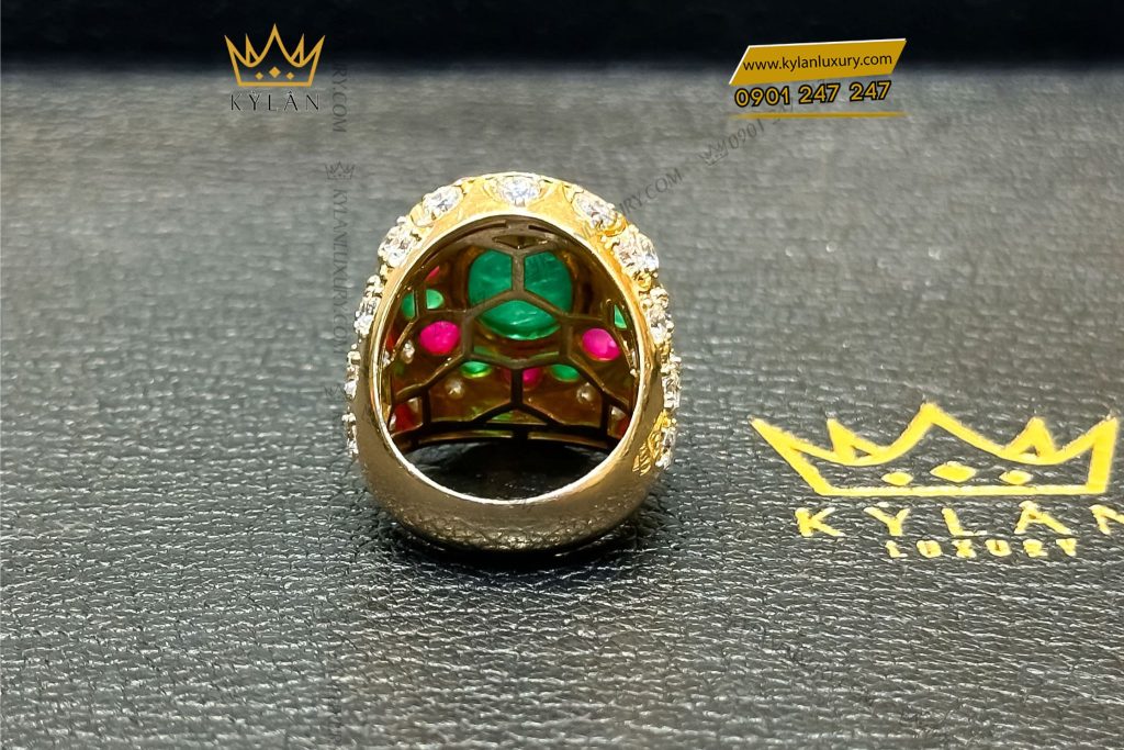 Kỳ Lân Luxury nhan vang nguyen khoi au750 dinh da xanh luc oval 6 Nhẫn vàng nguyên khối Au750 đính Đá Xanh Lục Oval