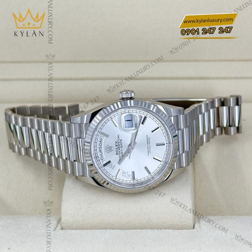 Kỳ Lân Luxury rolex day date 36 128239 0005 mat bac coc baton 3 Đồng hồ Rolex Day Date 36 mặt bạc cọc baton 128239-0005