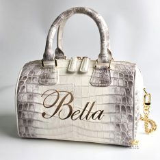  Túi xách nữ full da cá Alligator đính logo chữ Bella vàng nguyên khối Au750