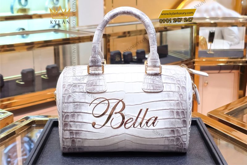  Túi xách nữ full da cá Alligator đính logo chữ Bella vàng nguyên khối Au750