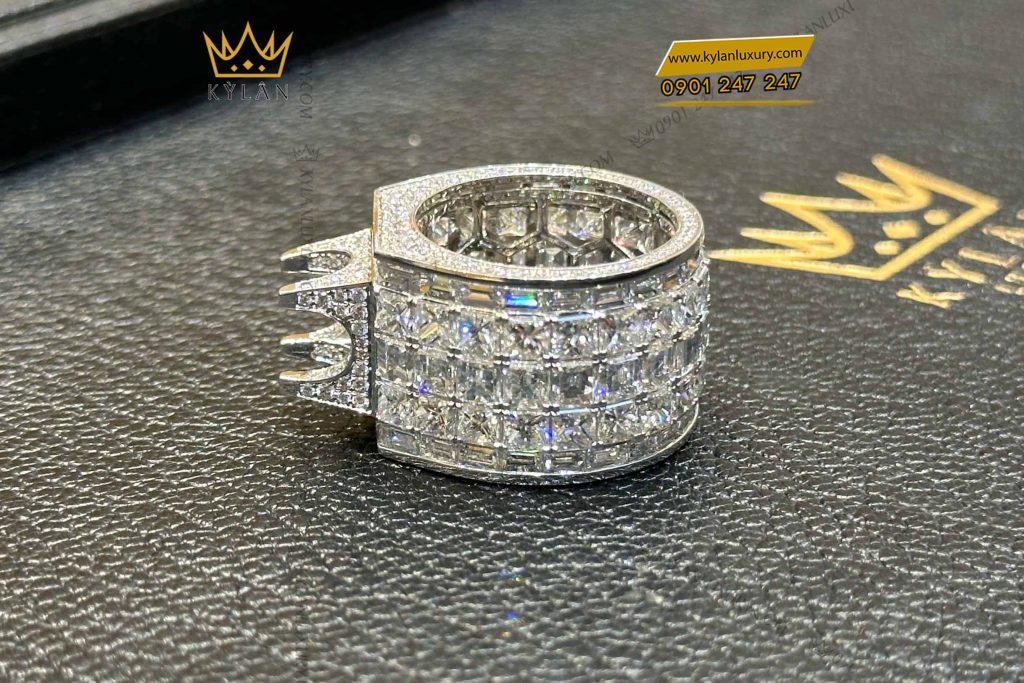 Kỳ Lân Luxury vo nhan nam vang trang au750 kim cuong baguette 5 Vỏ nhẫn nam vàng trắng nguyên khối Au750 đính kim cương baguette