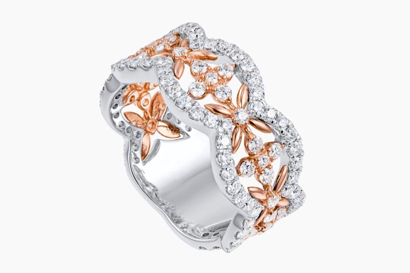 Nhẫn The Floral Grace vàng nguyên khối Au750 đính kim cương