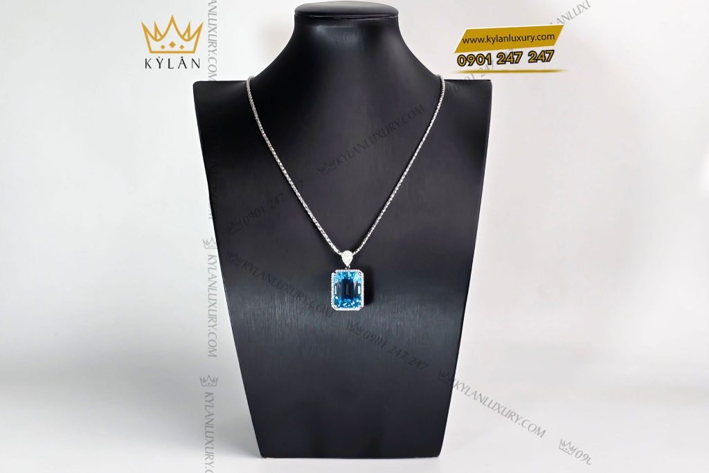 Dây chuyền vàng trắng nguyên khối Au750 đính viên chủ đá quý Topaz 5 Dây chuyền vàng trắng nguyên khối Au750 đính viên chủ đá quý Topaz