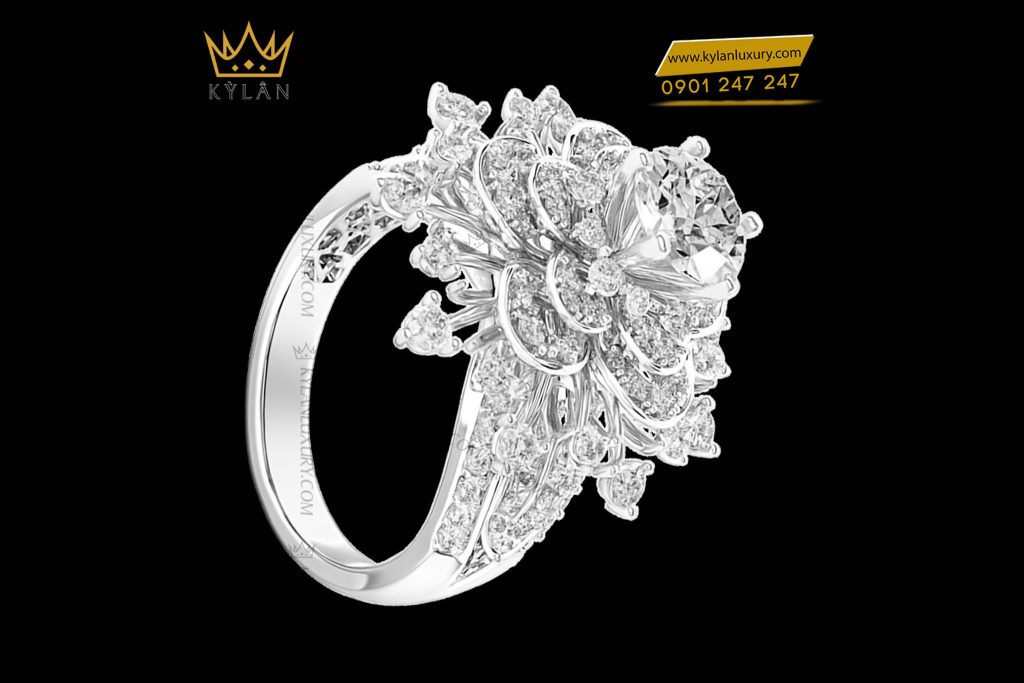 Kỳ Lân Luxury 3 23 Nhẫn Radiant Flora vàng trắng nguyên khối Au750 đính kim cương