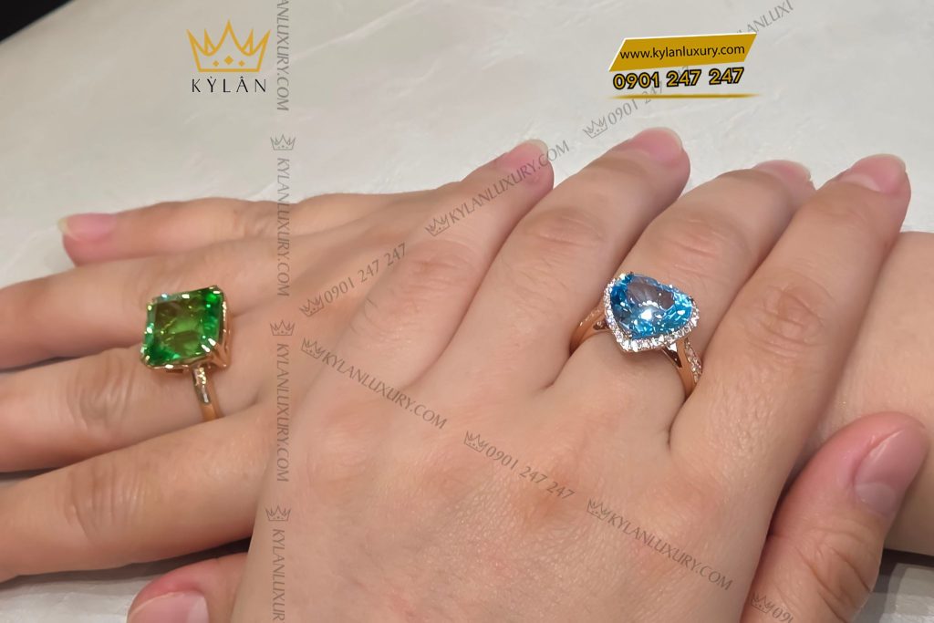 Kỳ Lân Luxury 4 12 Nhẫn vàng nguyên khối Au750 đính đá Topaz hình trái tim