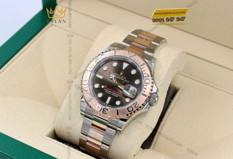 Rolex Yacht-Master 40mm m126621 mặt số đen tuyền 