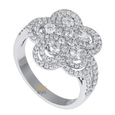 Nhẫn The Diamond Clover vàng trắng nguyên khối Au750 đính kim cương