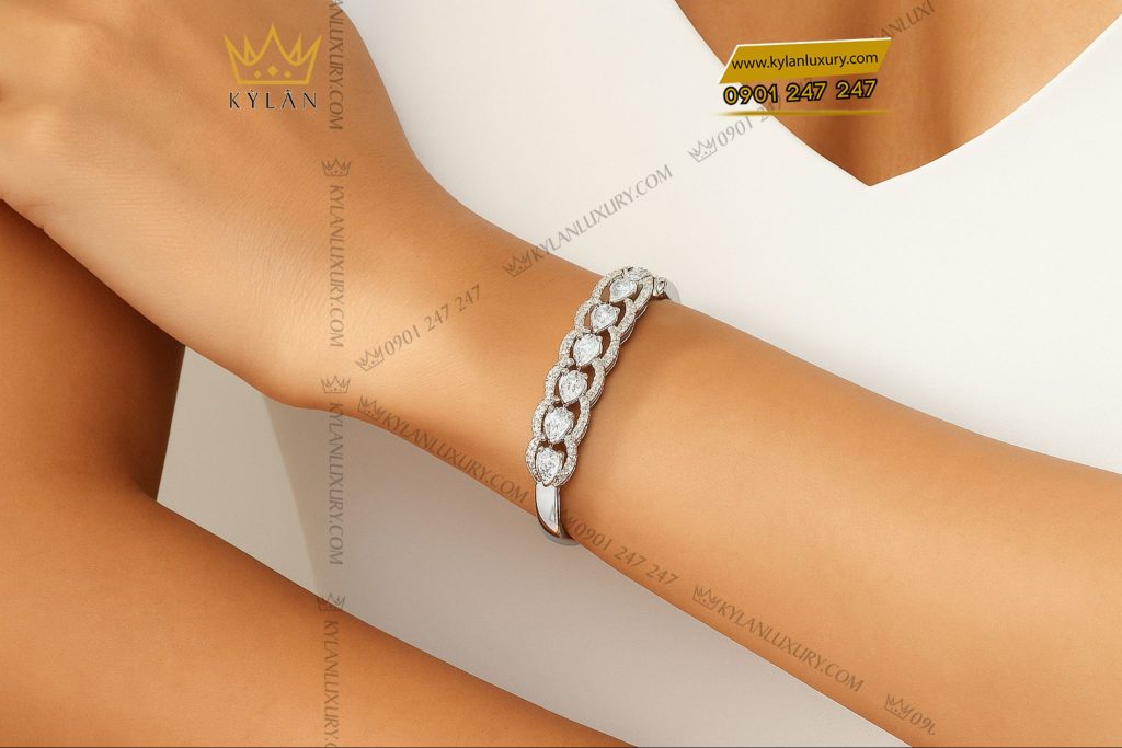 Vòng tay Sunflower vàng trắng nguyên khối Au750 đính kim cương