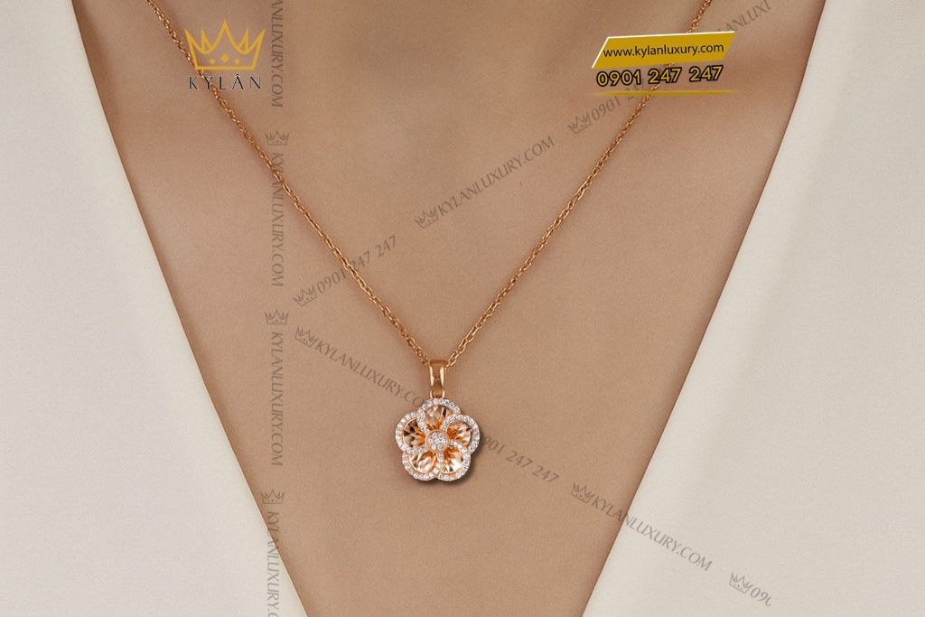 Dây Chuyền The Rose Bloom vàng hồng nguyên khối Au750 đính kim cương